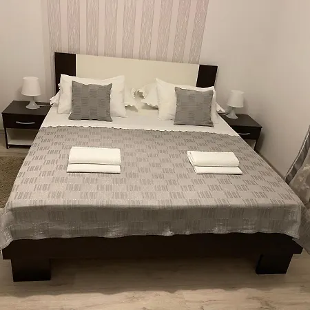 Antisa * Baška Voda