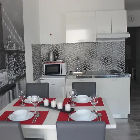 Apartament Antisa *